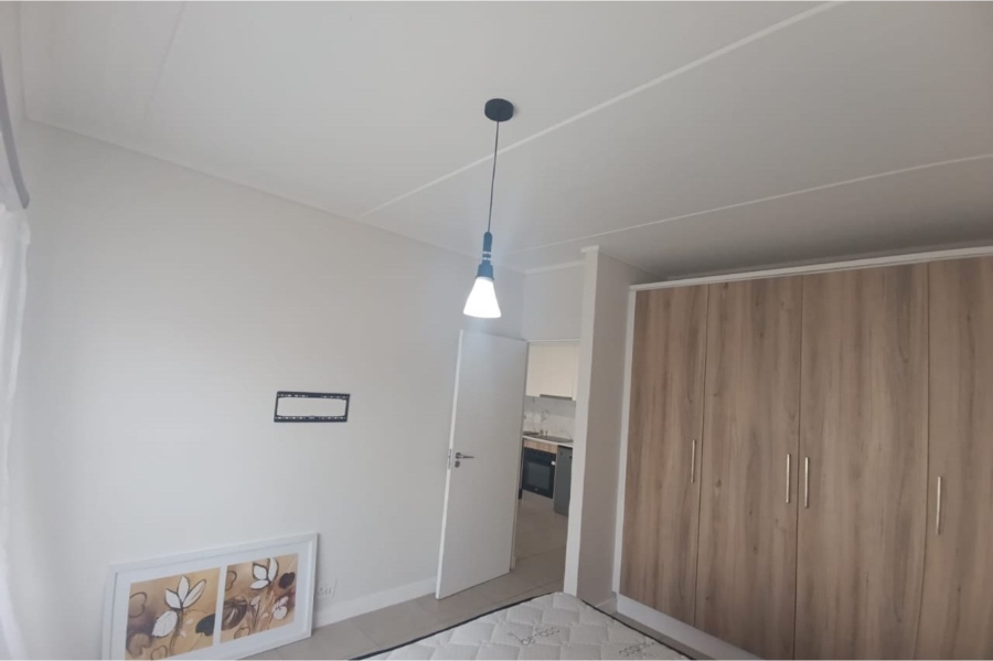 1 Bedroom Property for Sale in Sandown Western Cape